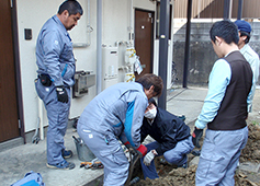 ライフラインの復旧に向けた活動