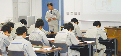 人材開発センターでの講習・試験