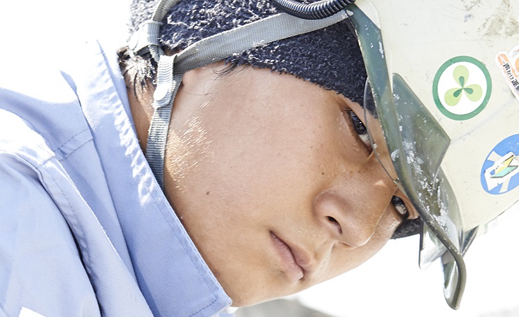 岡原さんメインビジュアル