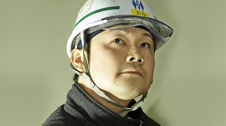美樹工業　岡さん　メインビジュアル